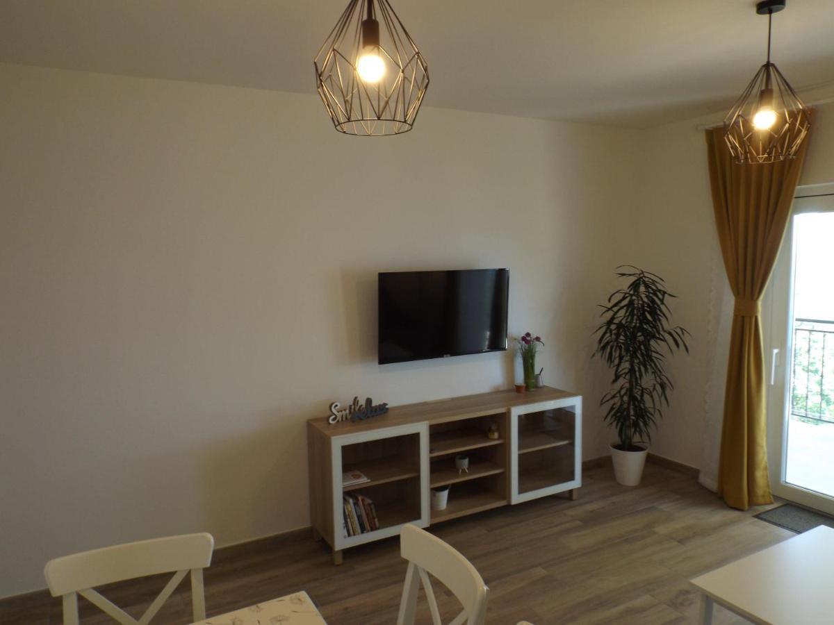 Mošćenička Draga Apartments Villa Elma מראה חיצוני תמונה