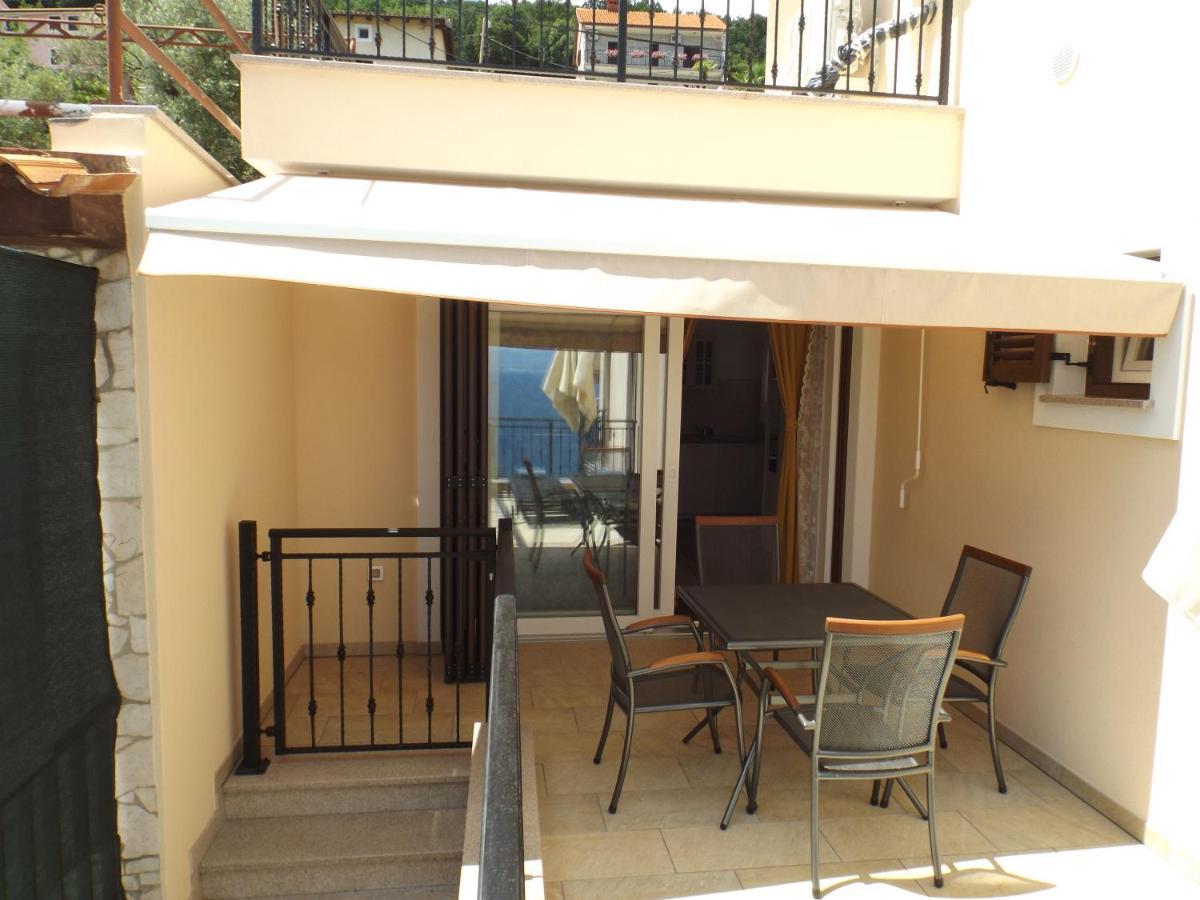 Mošćenička Draga Apartments Villa Elma מראה חיצוני תמונה